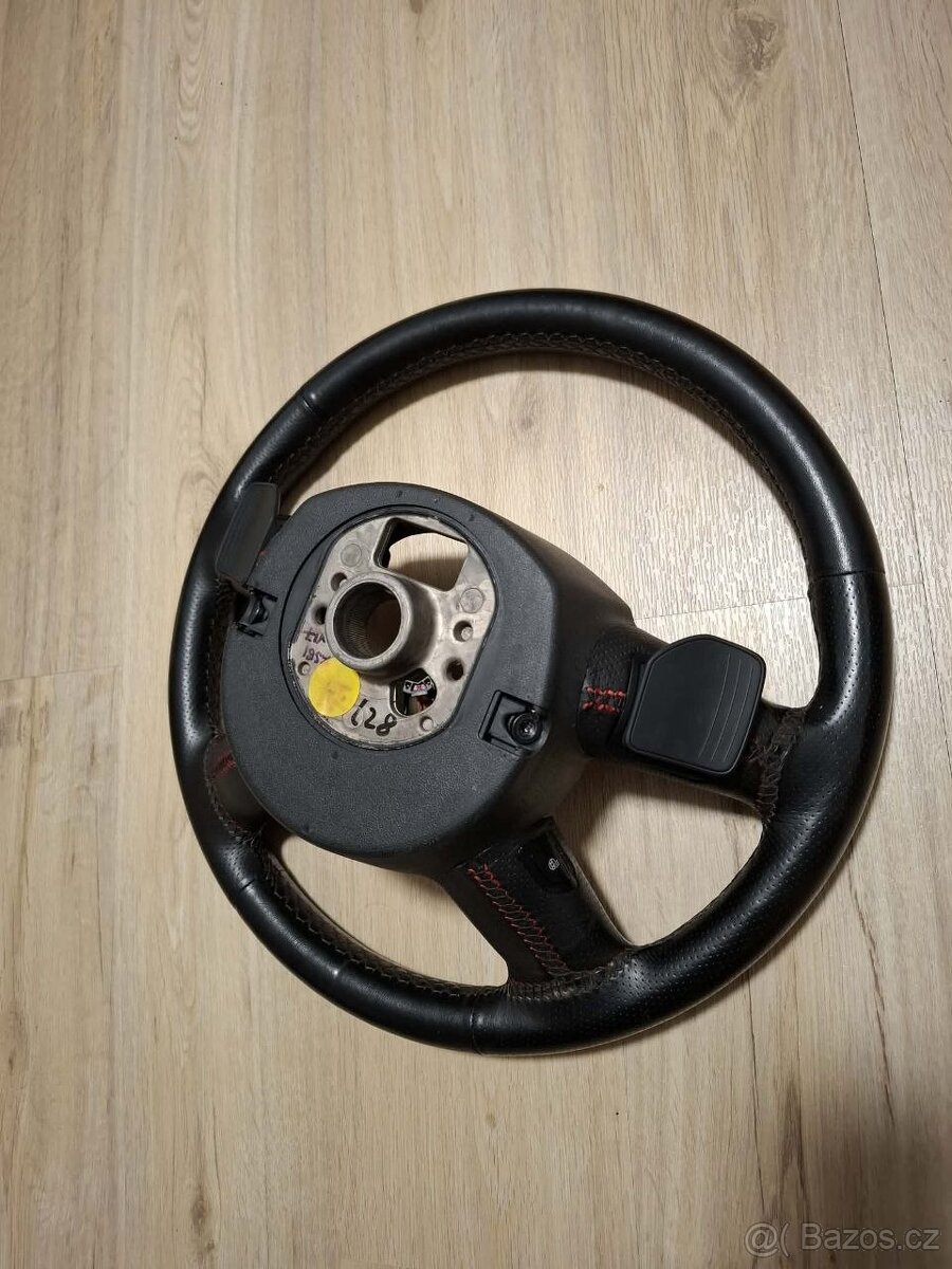 Multifunkční kožený volant Audi Q7 4L - 3