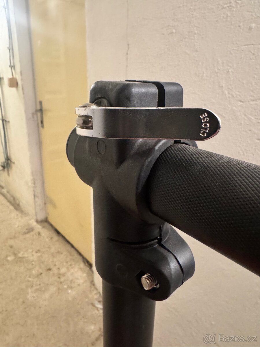 Servisní stojan Pells - 3