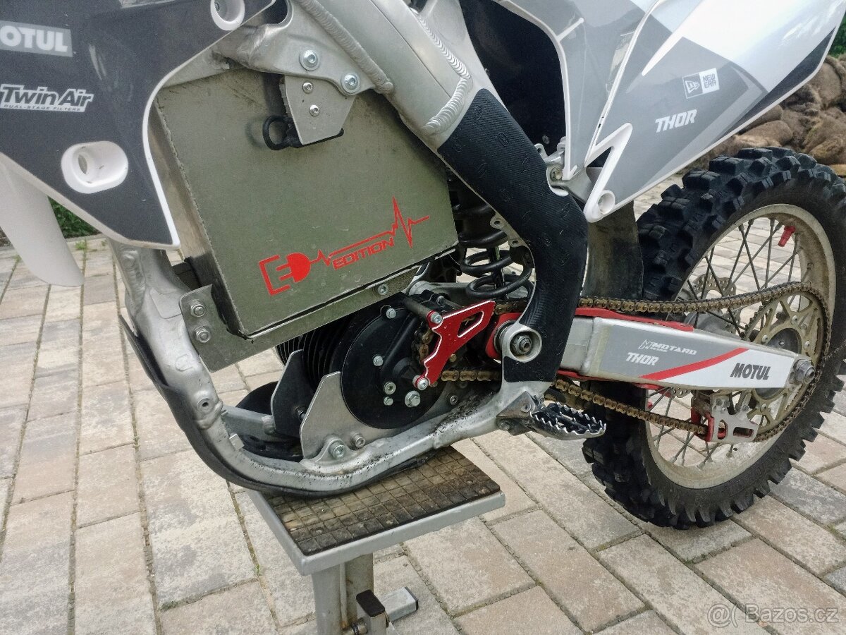 Elektrická motorka Honda CRF