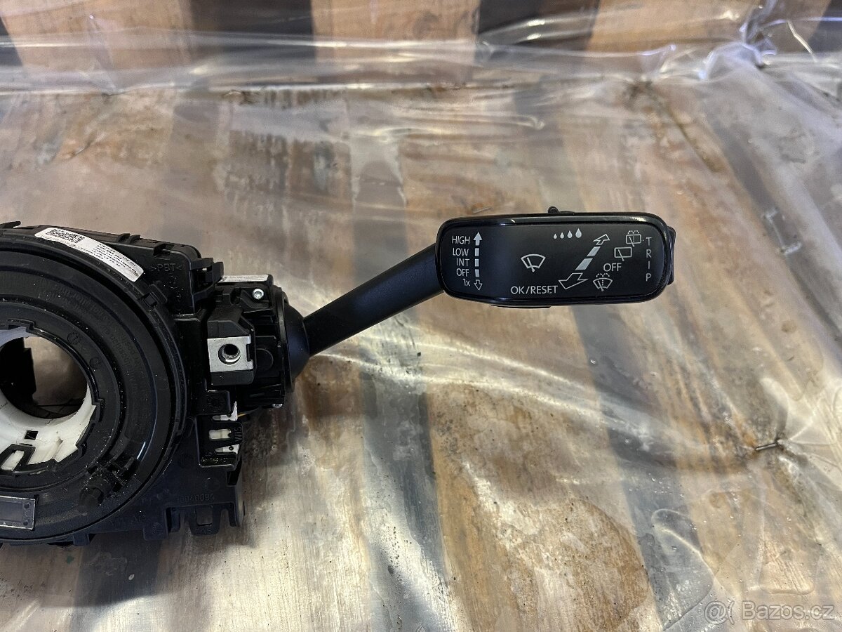 KOMPLETNÍ PÁČKY VOLANTU 5Q0953507AB/5Q0953549 - 3