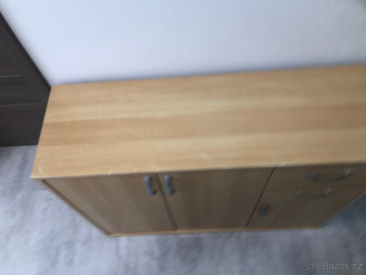 Komoda Skříňka kombinace police+šuplíky. Světlé dřevo lamino - 3