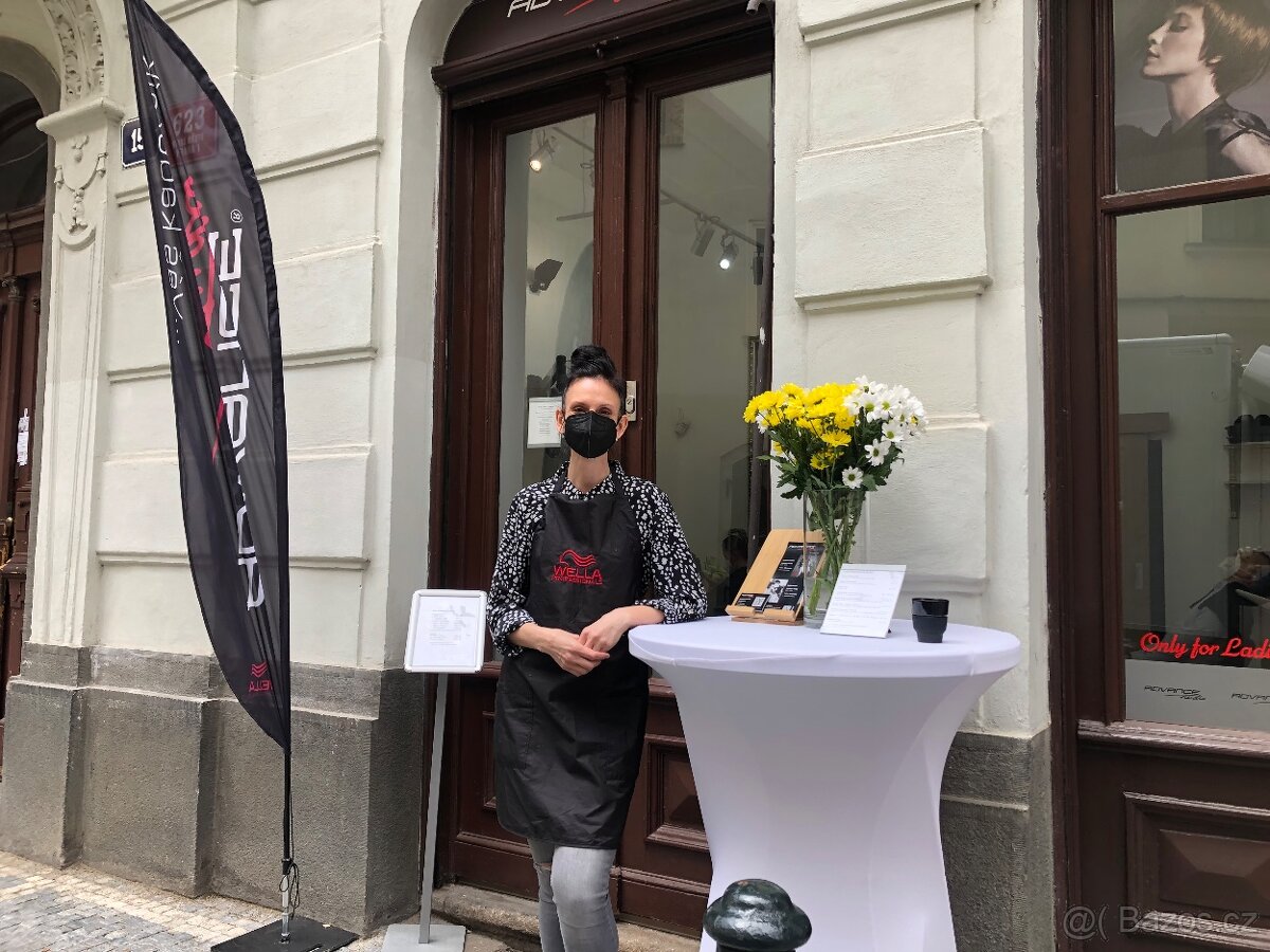 Pronájem kadeřnického křesla - Praha 1 - 3