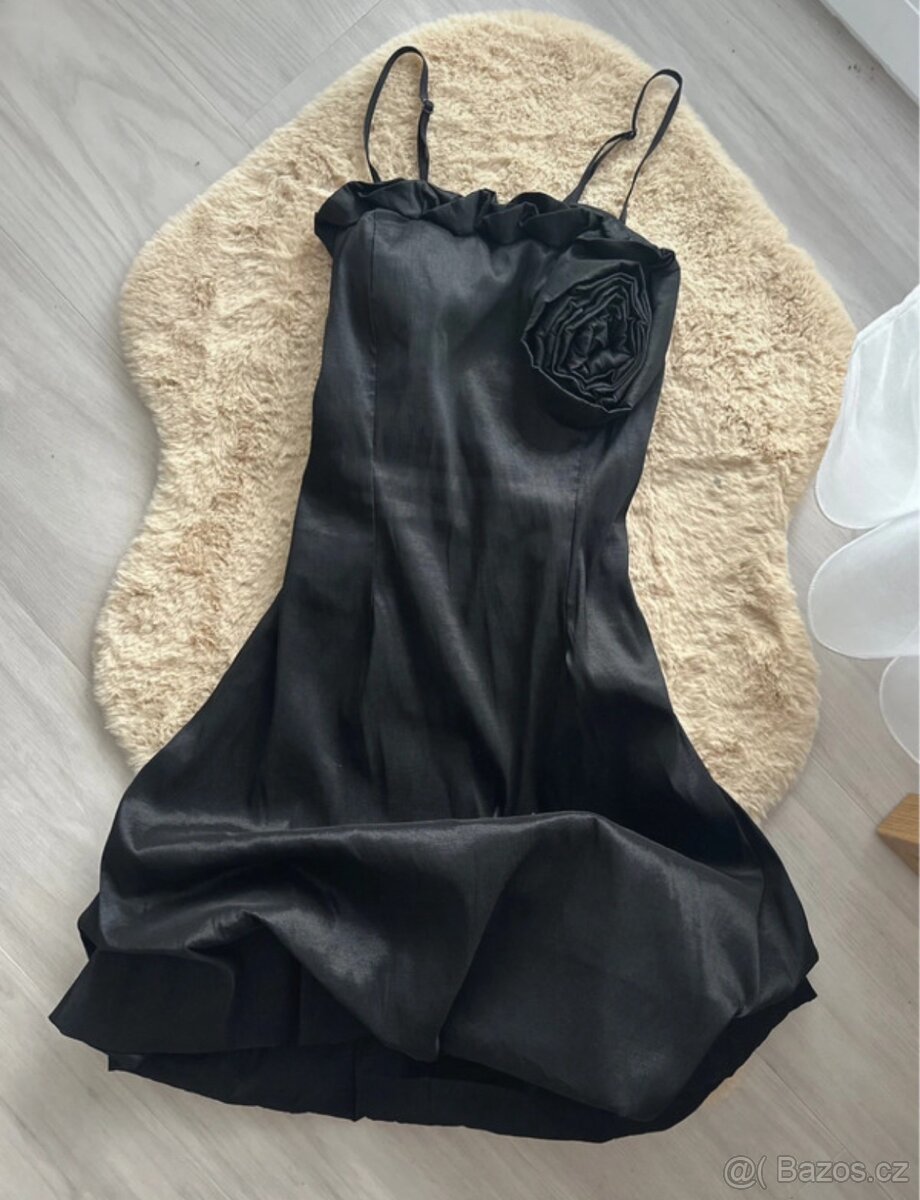 Nádherné šaty S - 3