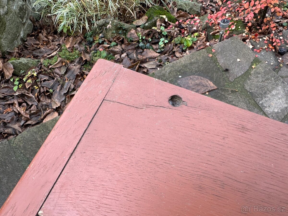 Starý noční stolek - 3