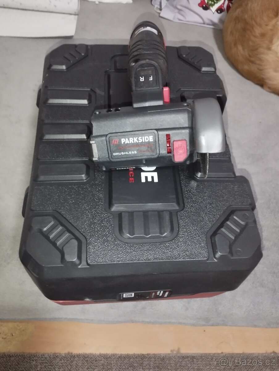 Prodám Aku úhlovou brusku. - 3