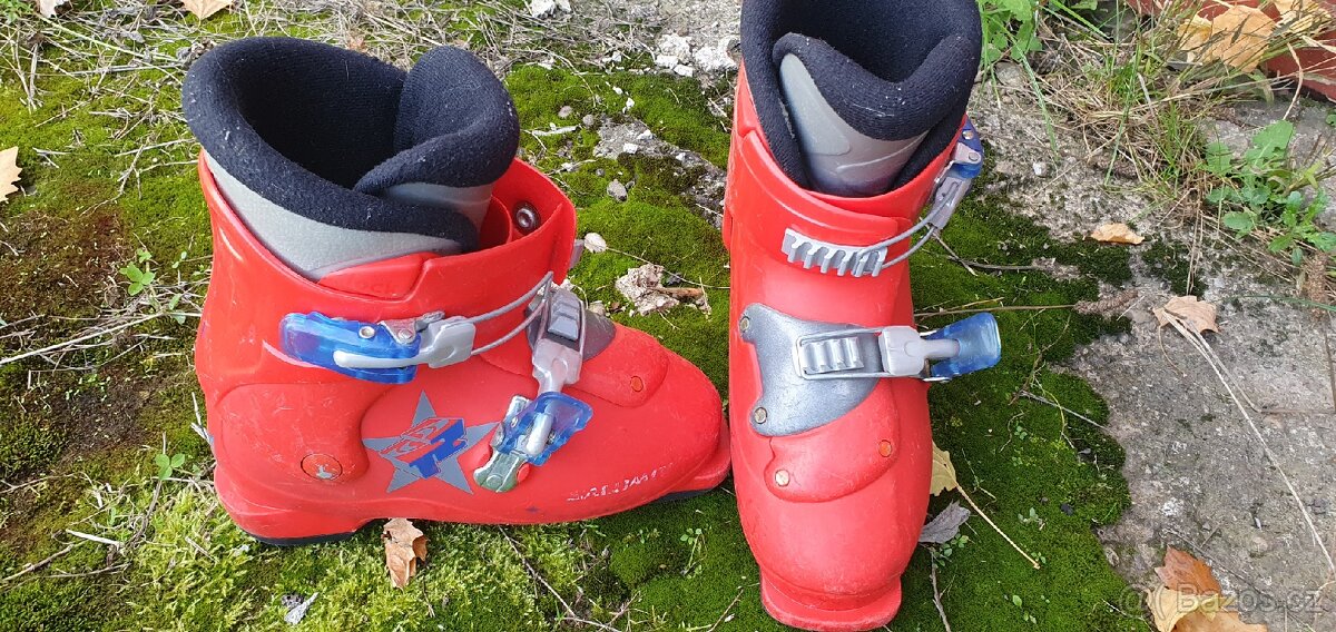 Dětské lyže a lyžáky. - 3