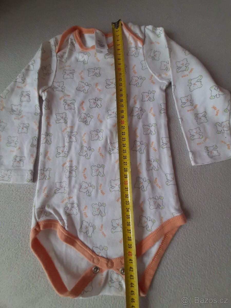 Hezký set body zn. C&A vel. 92 - 3