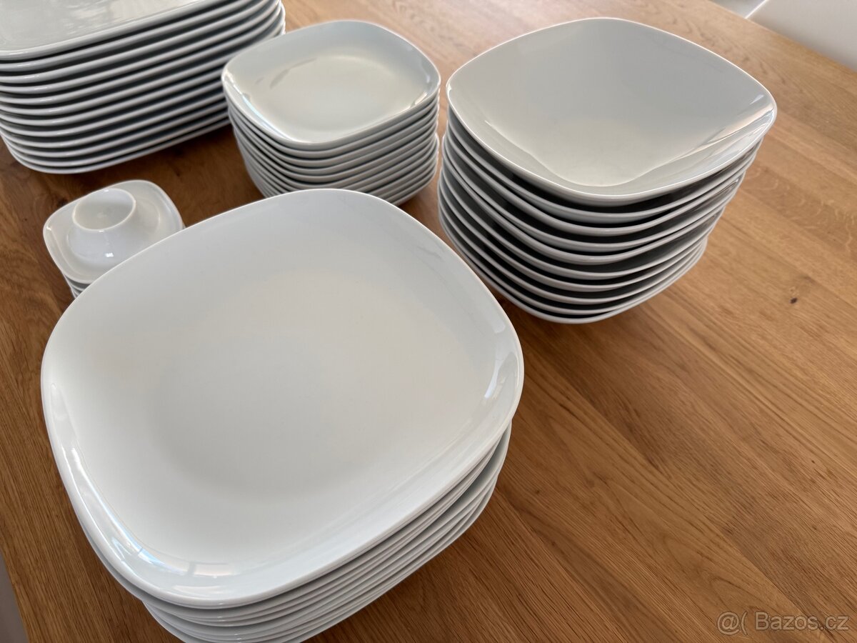 IKEA VÄRDERA - set porcelánových talířů - 3