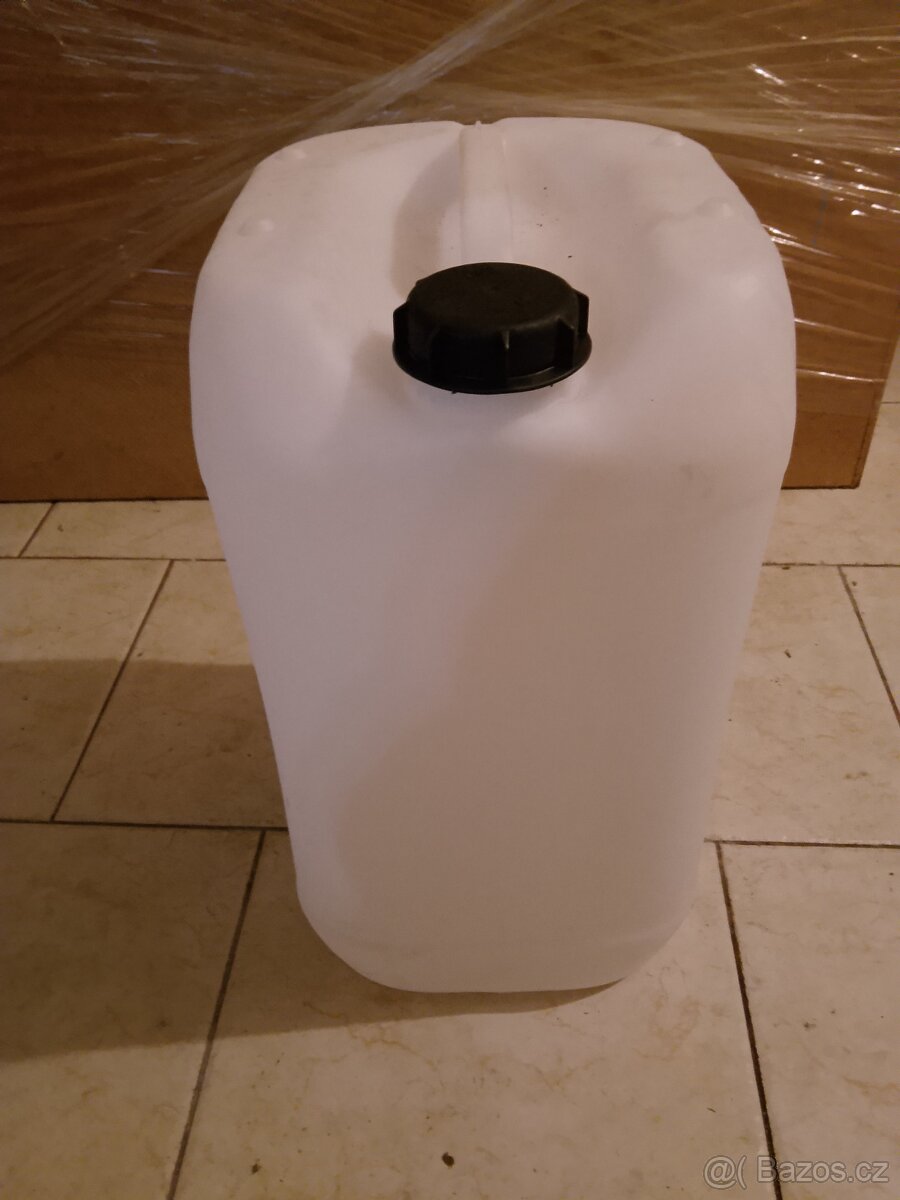 Prodám kanystry - 3