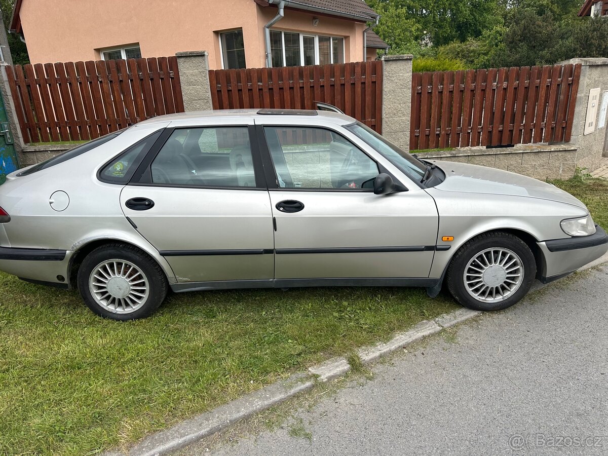 Prodám SAAB 900SE - 3