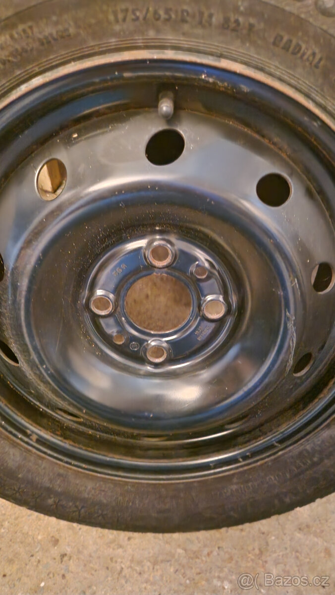 Pneu 175/65/R14 - 3