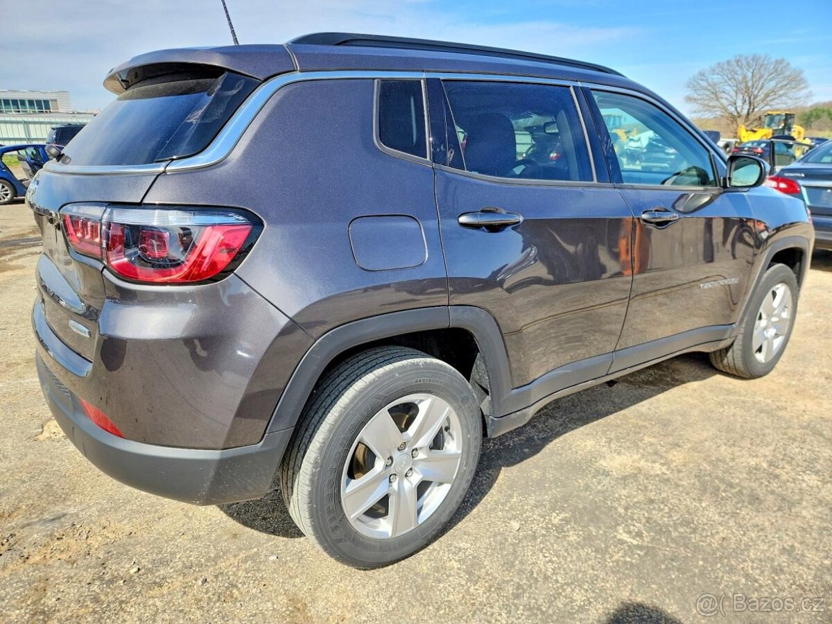 Jeep Comass Latitude 2022 - 3