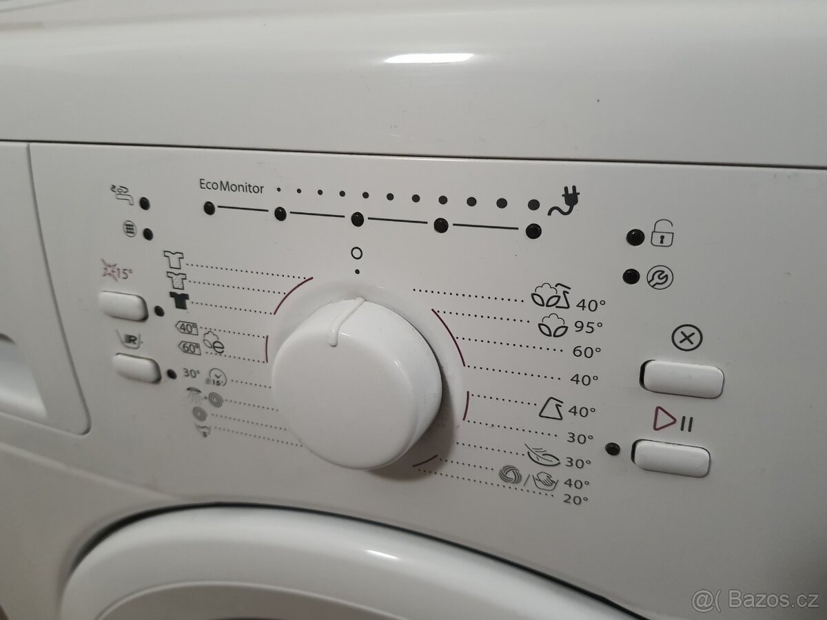 DOVOZ úzká A+++ úsporná moderní Whirlpool pračka - 3
