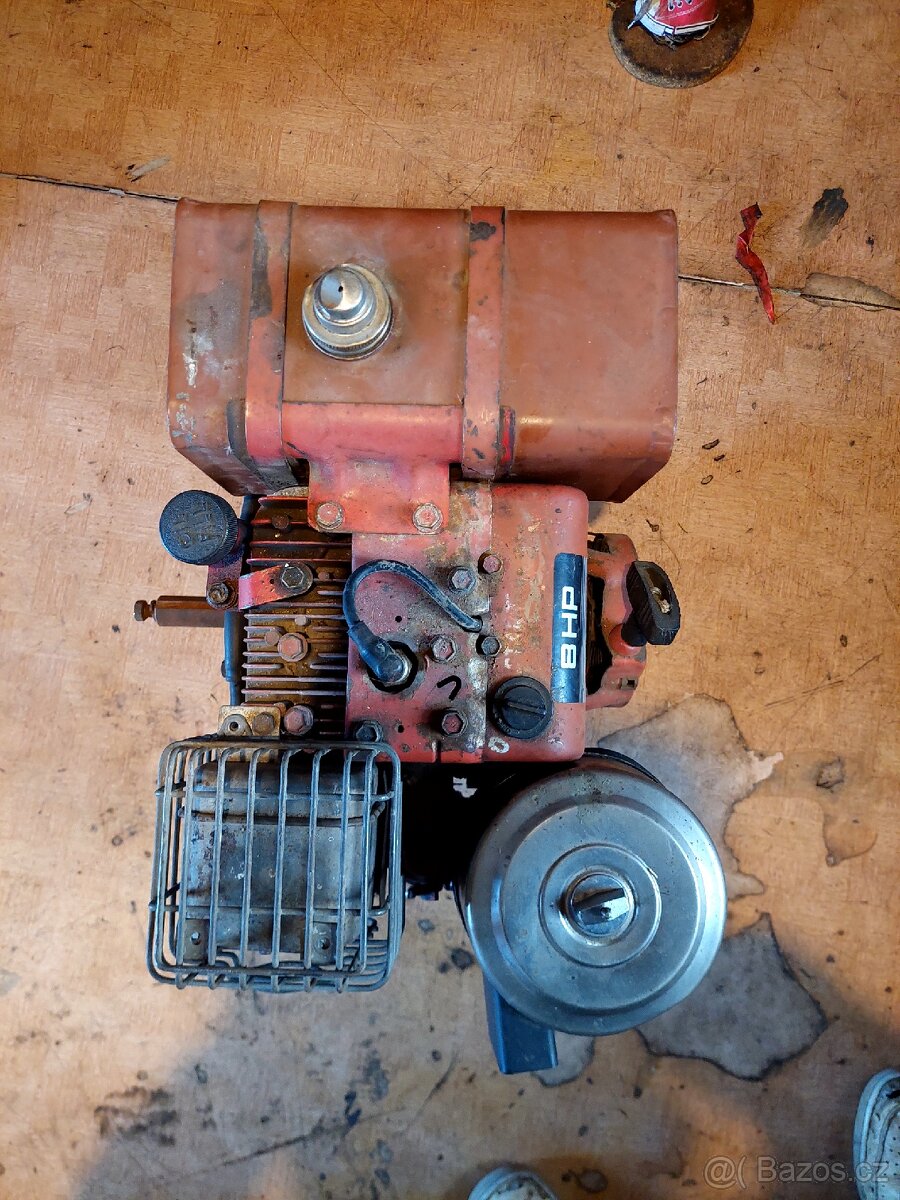 Stabilní motor 8hp - 3