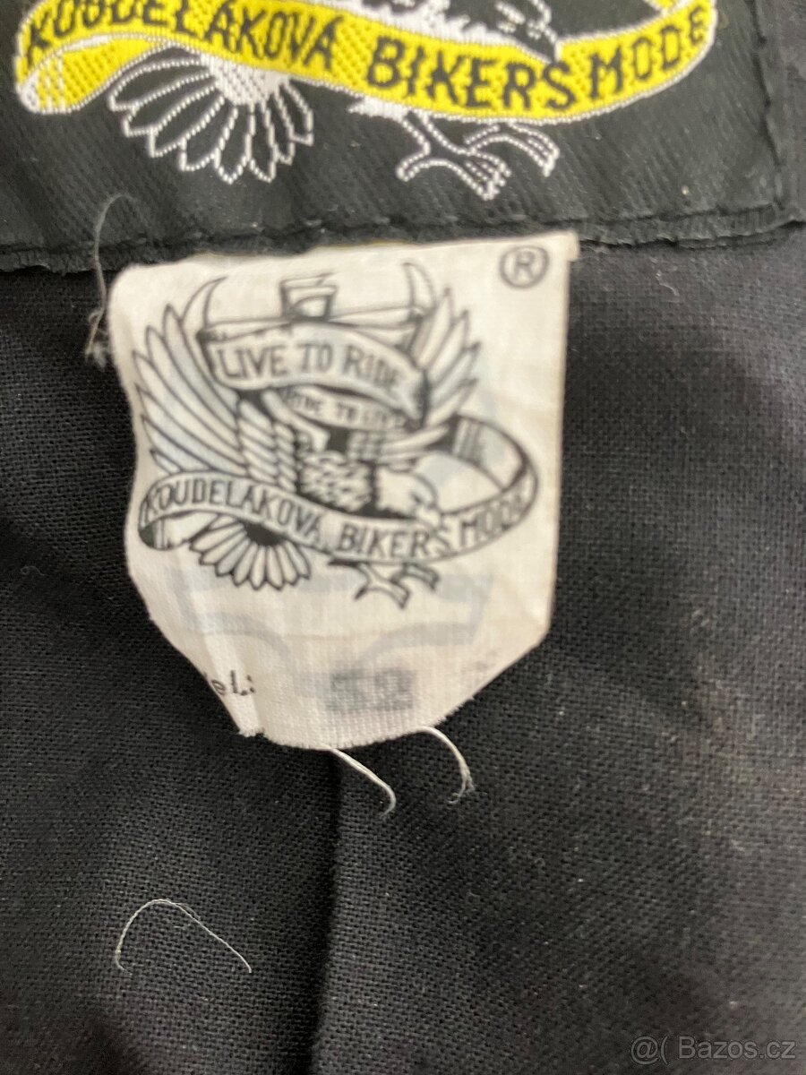 BUNDA A KALHOTY NA MOTORKU - 3