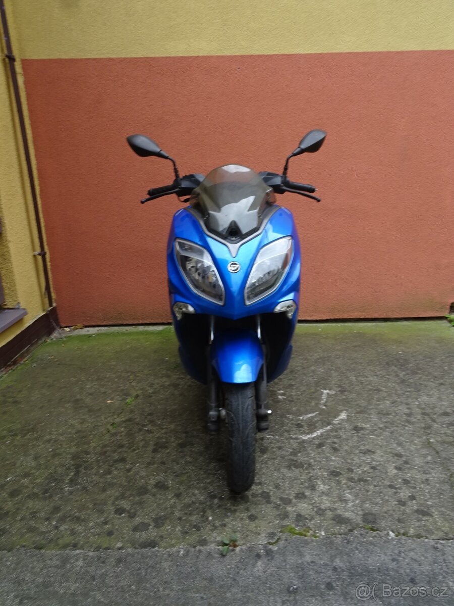 Skútr KEEWAY 125. 6,9 kW. r. v. 2016. - 3