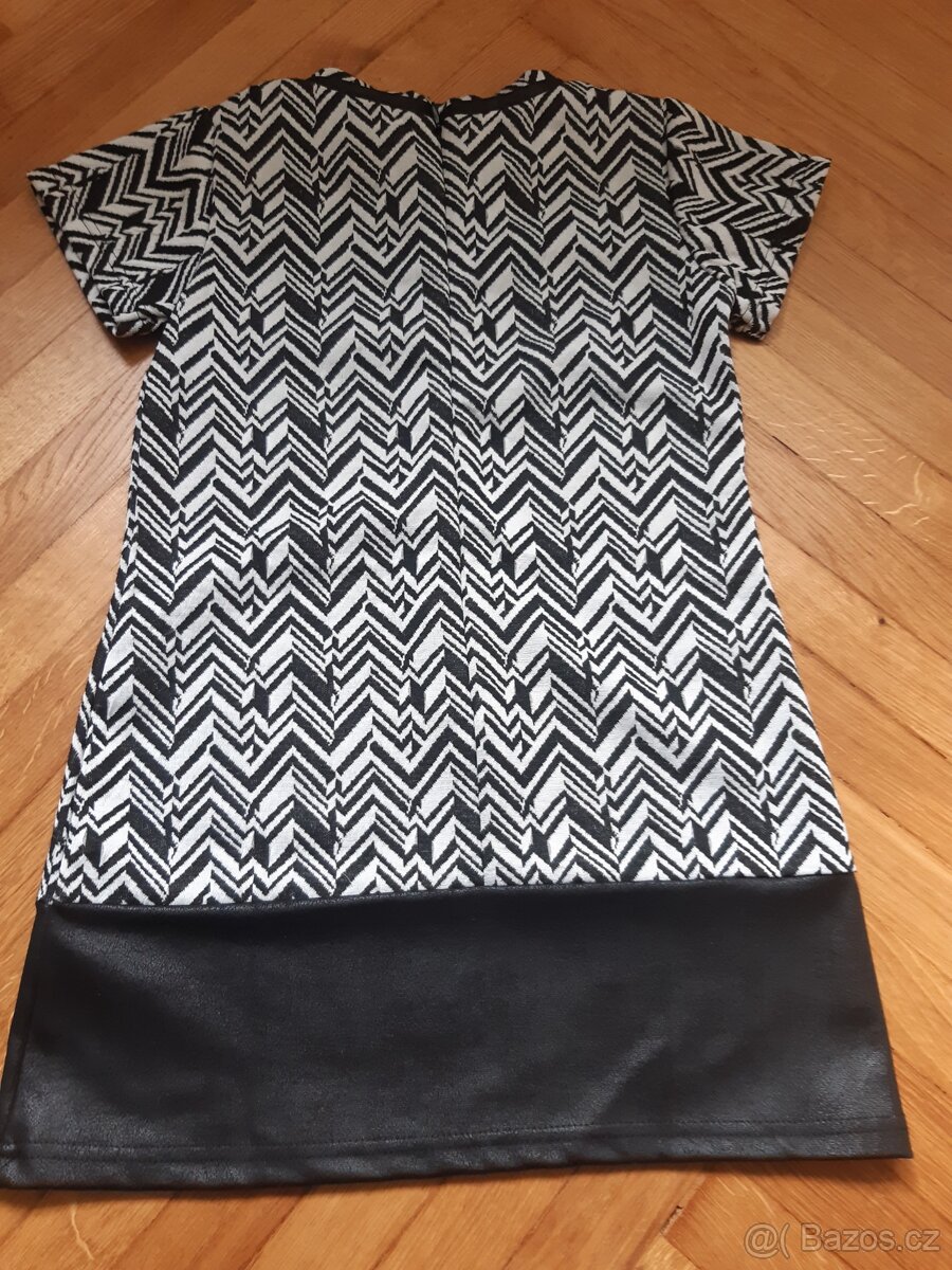 Dívčí šaty Coccodrillo - 3