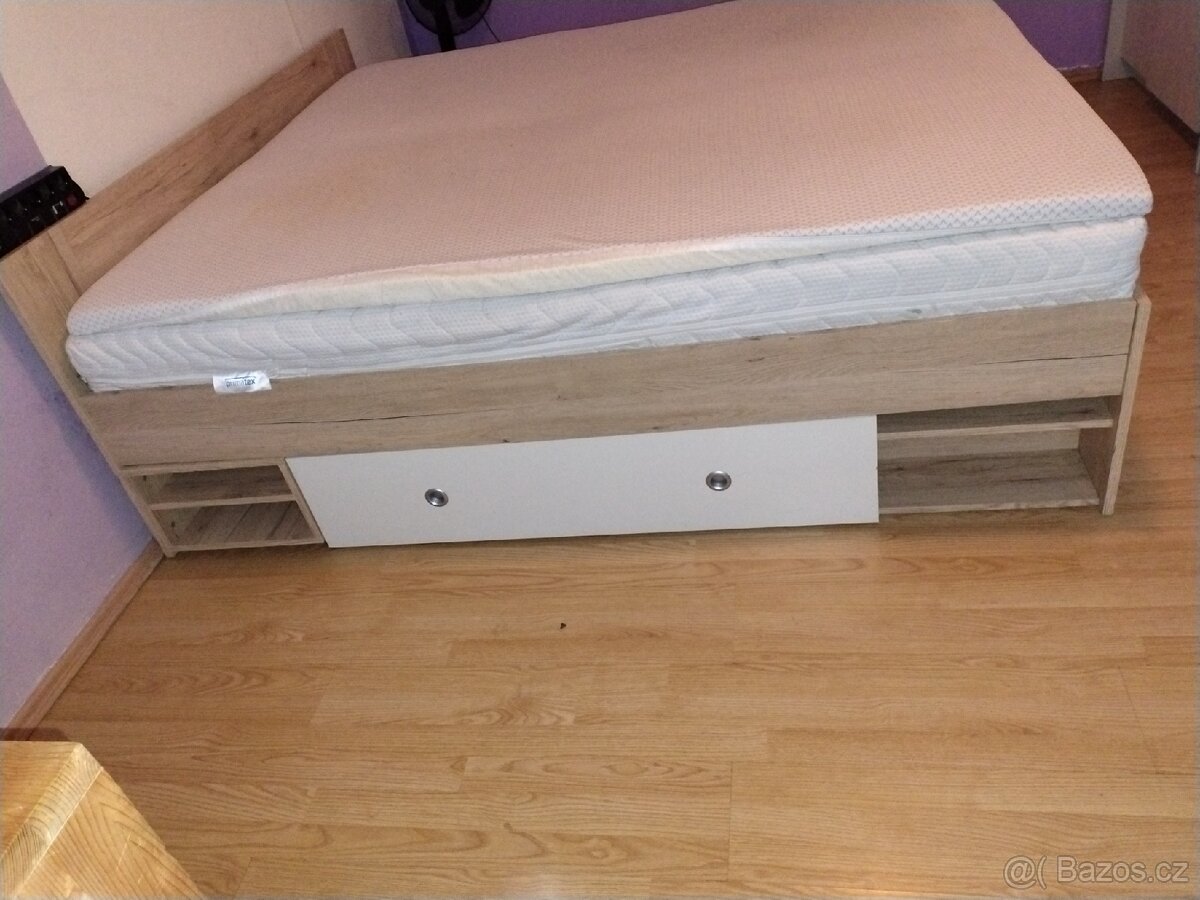 Velká postel - 3