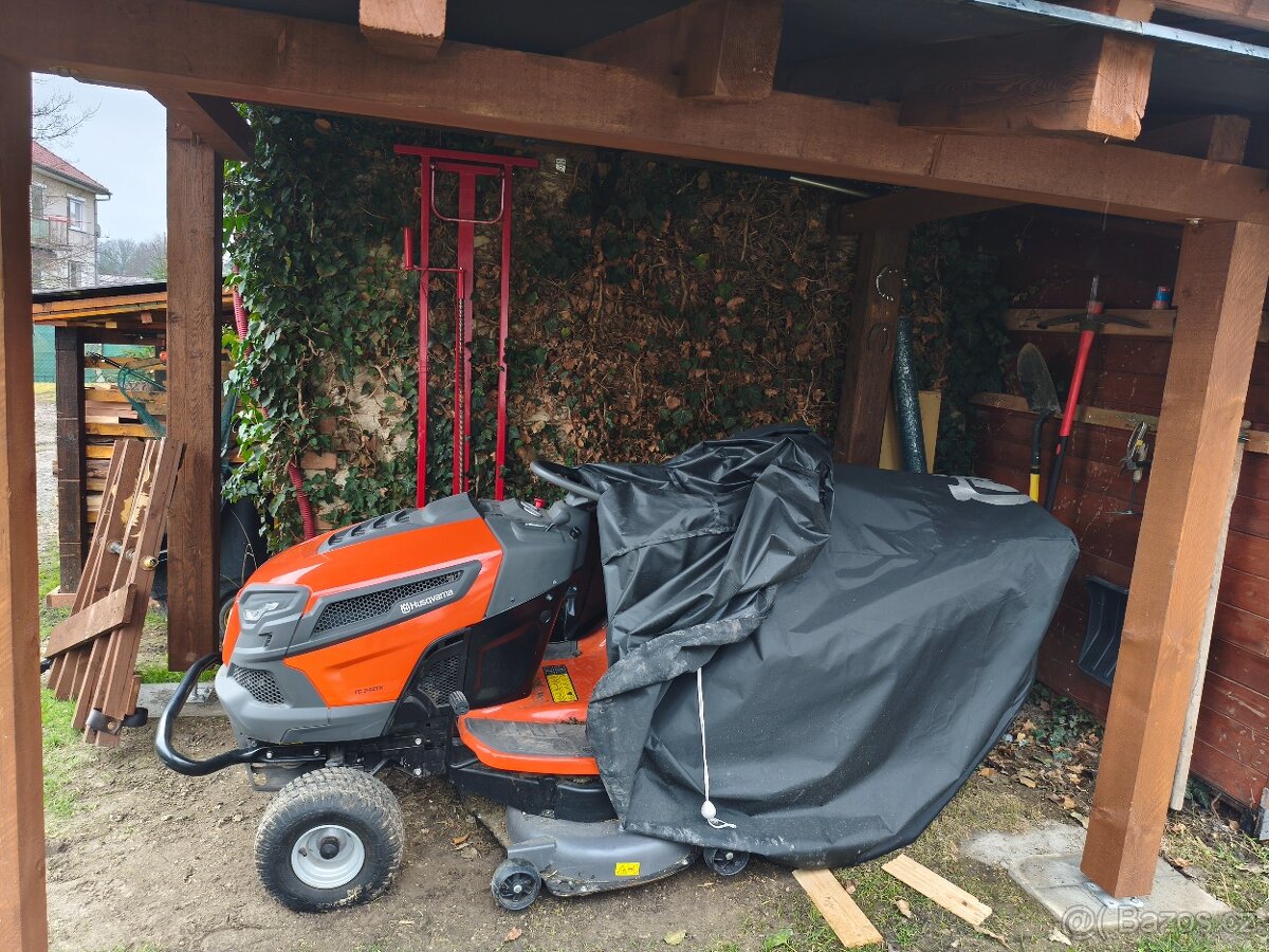 Husqvarna TC242TX - 3