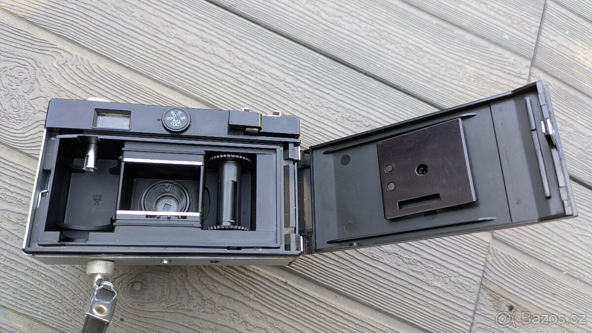 Prodám fotoaparát Vilia - 3