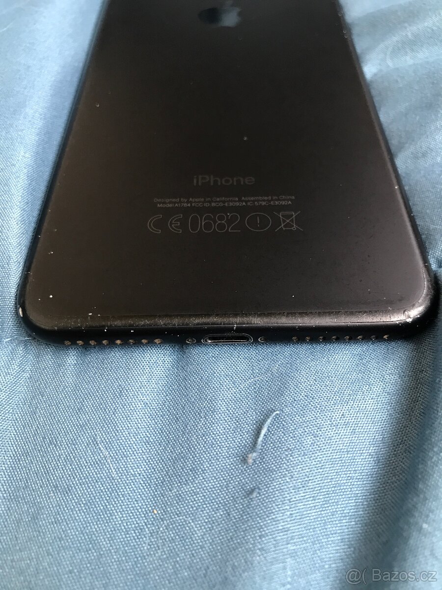 Apple iPhone 7 plus 32GB - 3