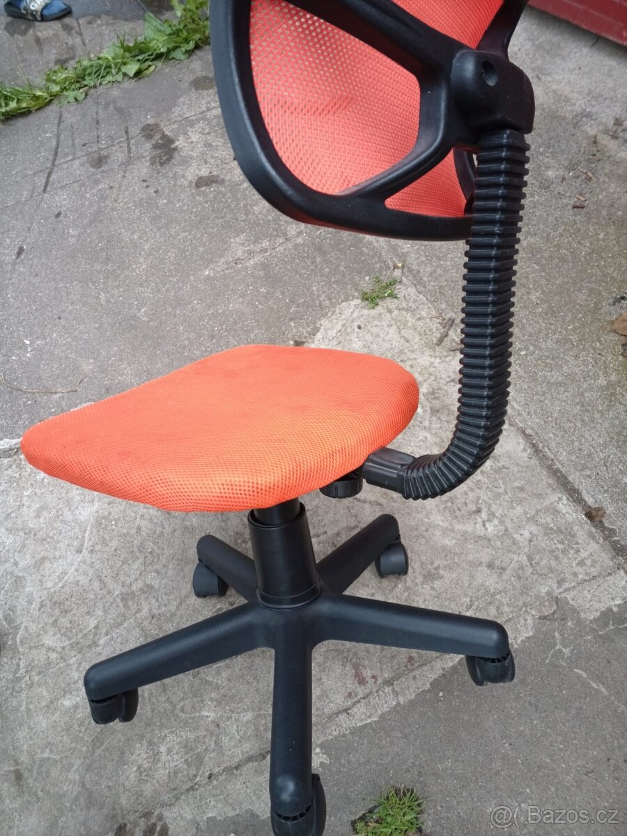 Prodám dětská židle - 3