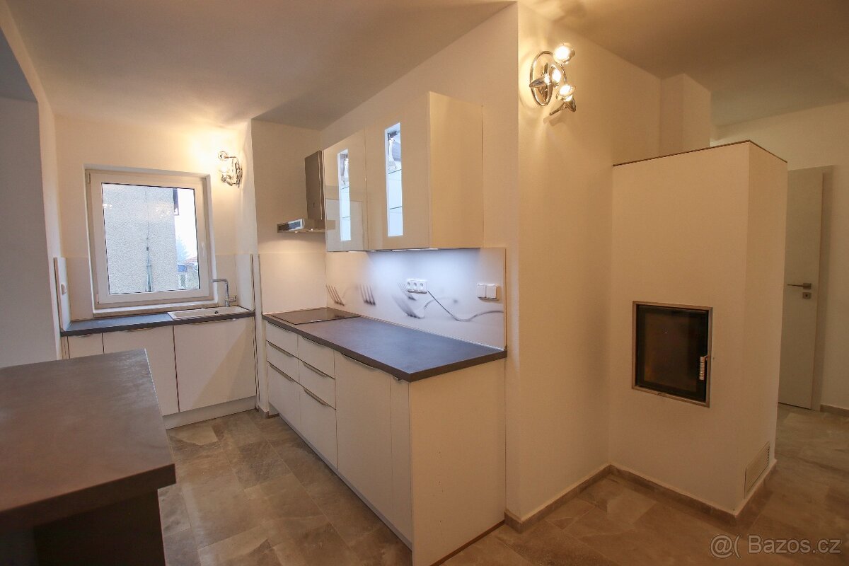 Pronájem bytu 4+1 se zahradou a parkováním - 3
