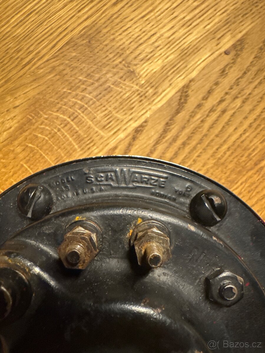 Klakson Schwarze - 3