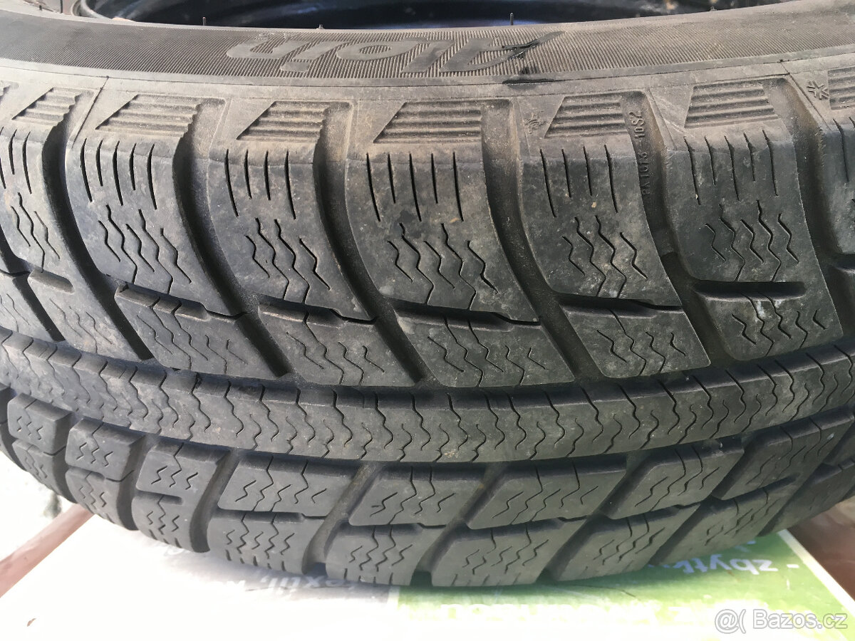 Michelin 175/70 r13 - 3