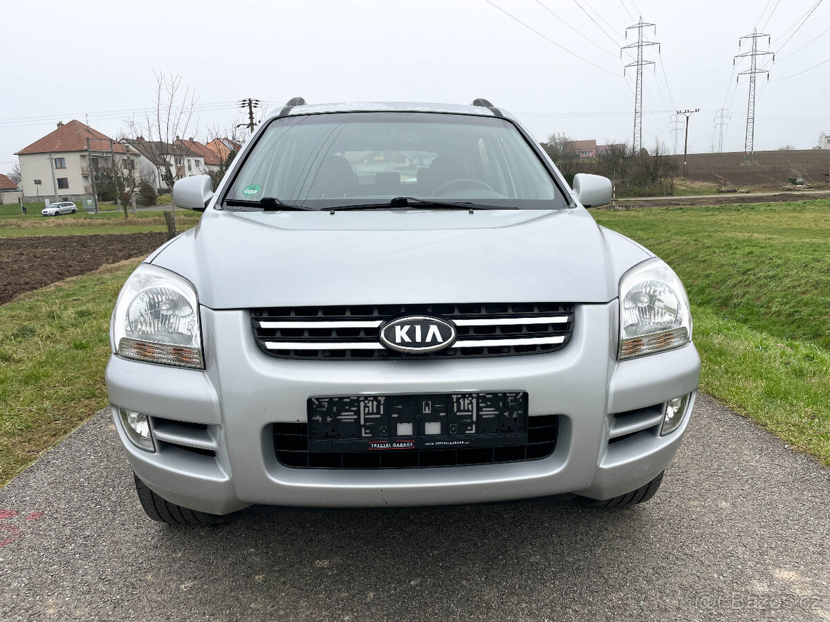 Kia Sportage 2.0i 104kW 4x4, Málo KM, Nové Rozvody - 3