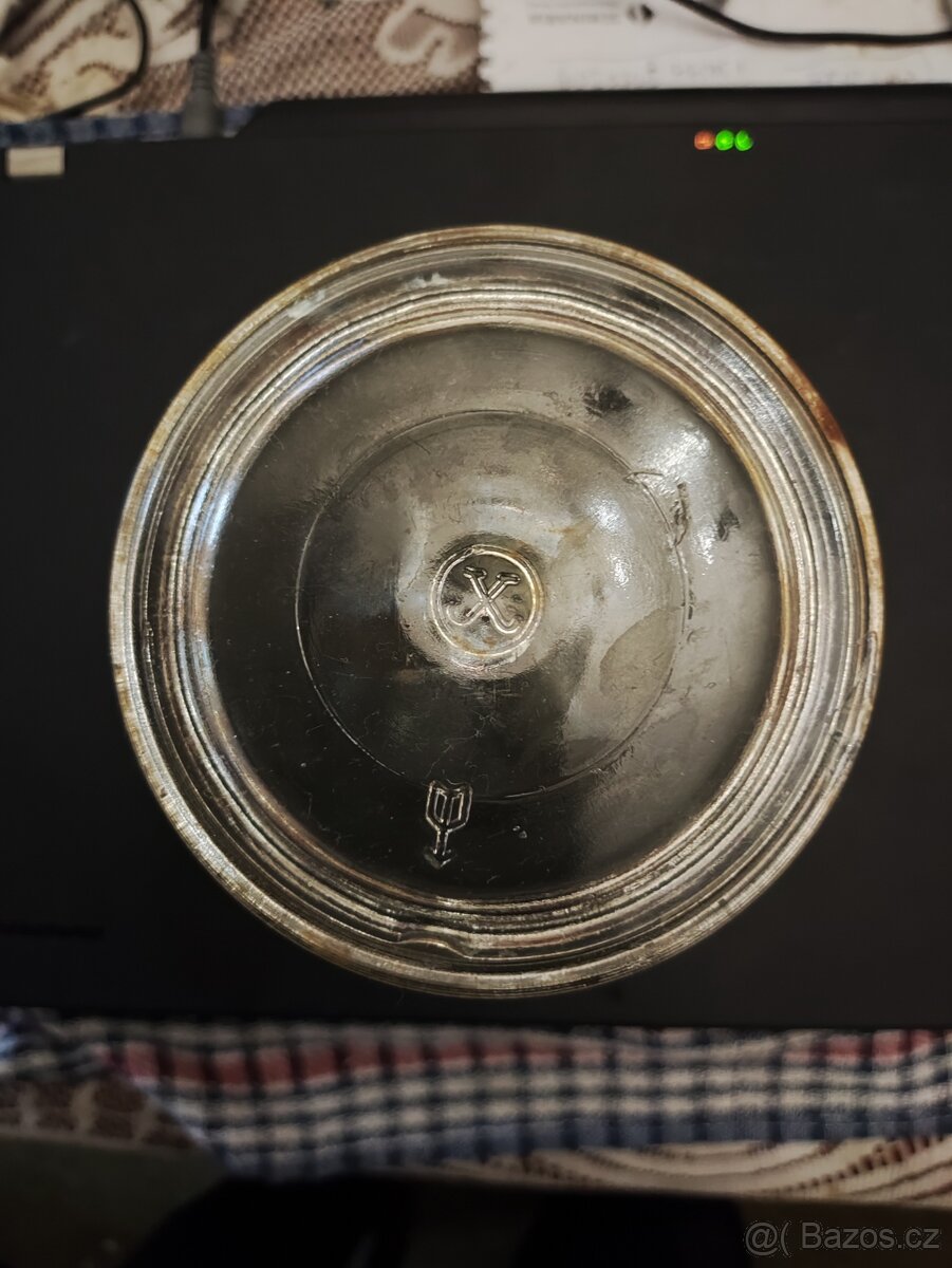 Staré zavařovací sklenice se skleněným víčkem - 3