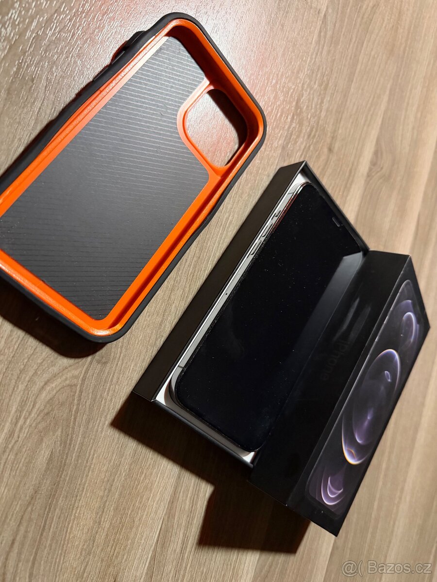 iPhone 12 Pro Max - bezvadný stav - vesmírná šedá - 3