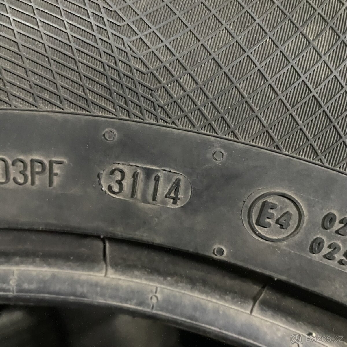 Zimní pneu 225/65 R17 102T Continental 6,5-7mm - 3