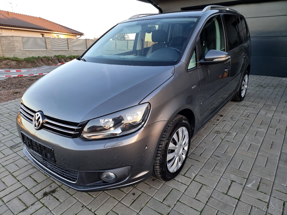 Touran 2013 Edice Life 1.4tsi DSG - 3