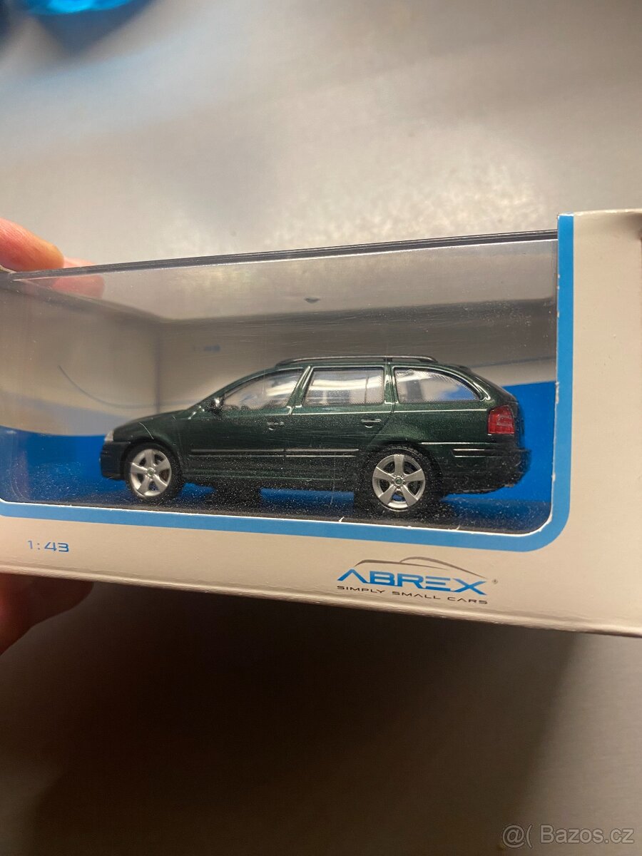 Prodám model 1:43, ŠKODA OCTAVIA COMBI - 3
