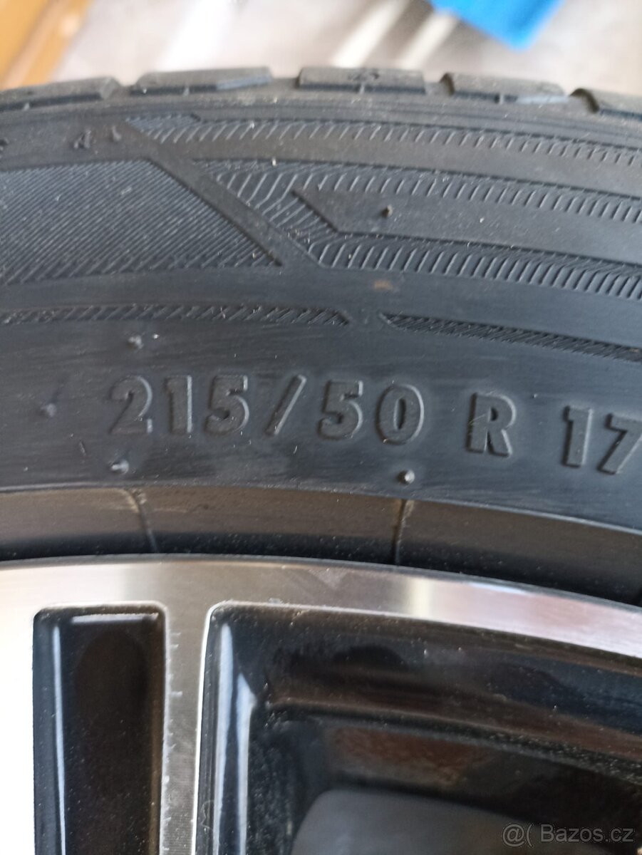 letní alu 215/50 R17 na i40 - 3