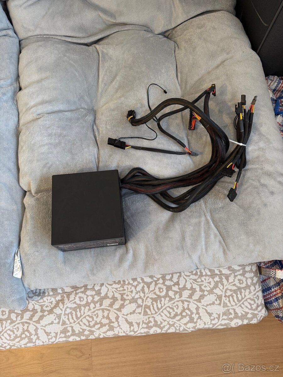 pc zdroj 500w - 3