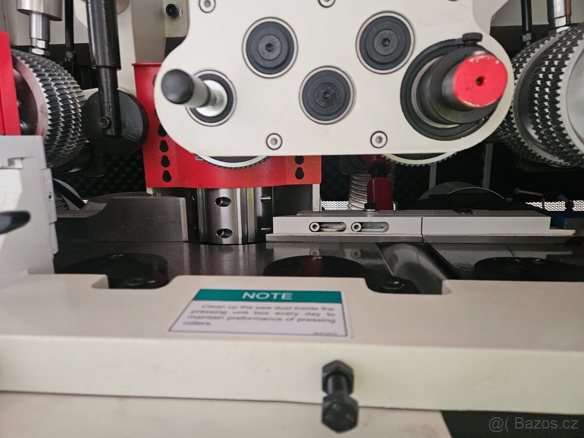 Prodám novou čtyřstranou frézu - 3