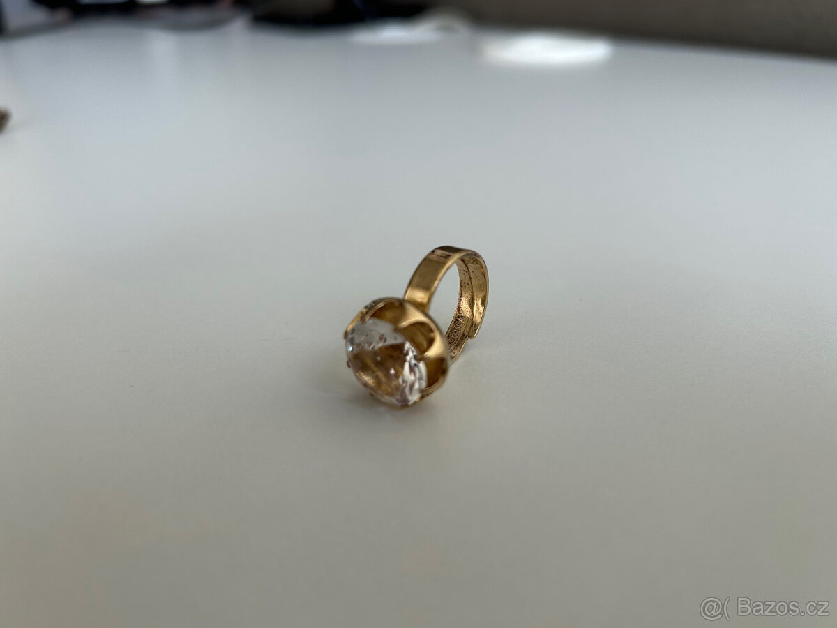 Prsten s broušeným sklem - stříbro 7,80 g - 3