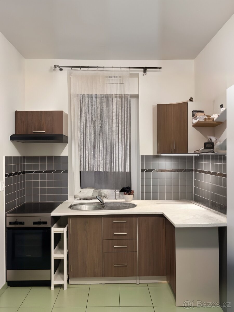 2kk ČB klidný dům - 3