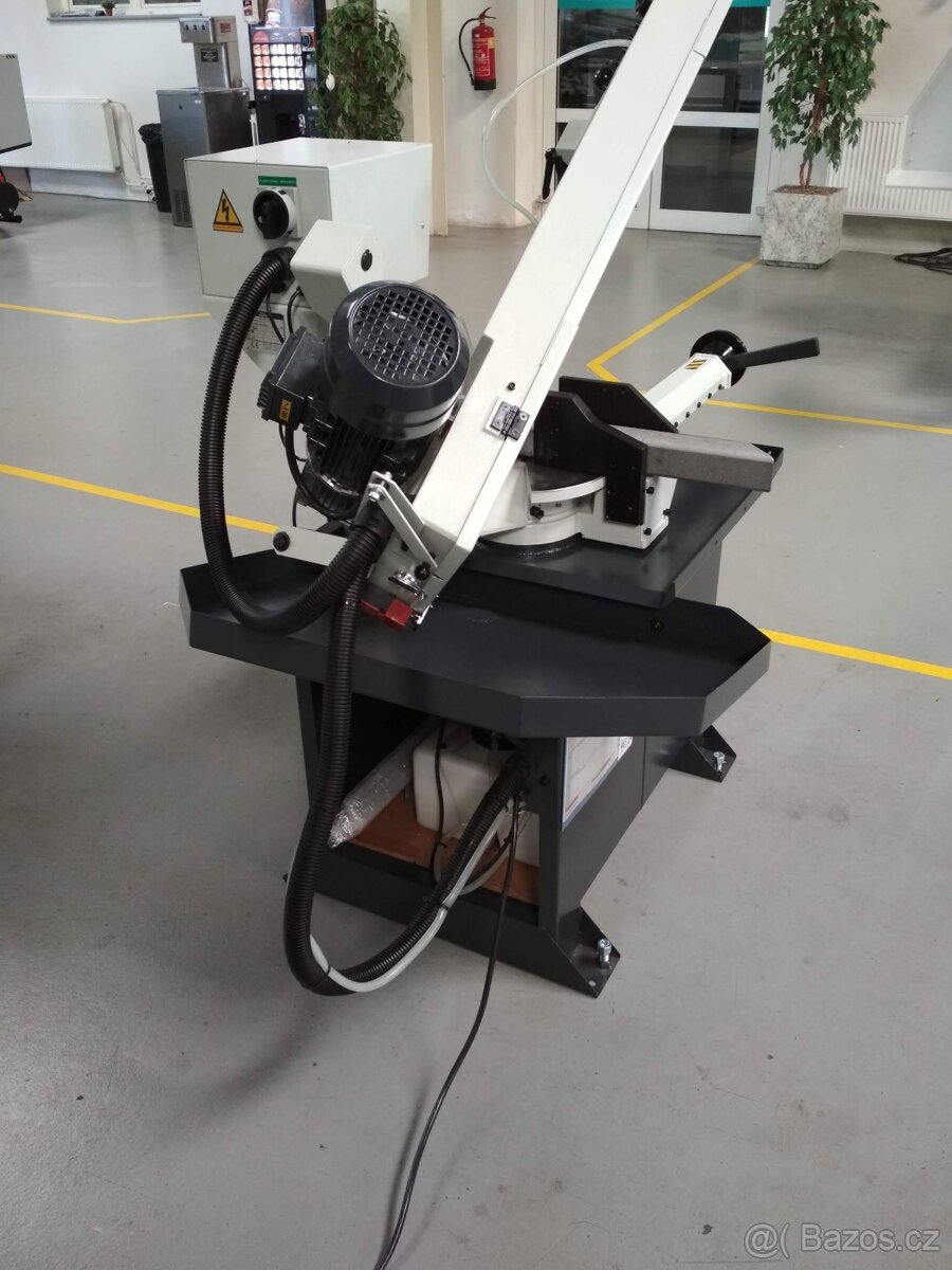 Pásová pila Pegas 230x280 GH-LR - 3