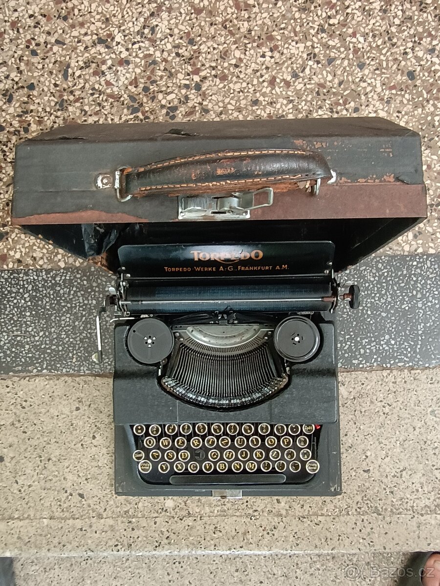 Prodám psací stroj - 3