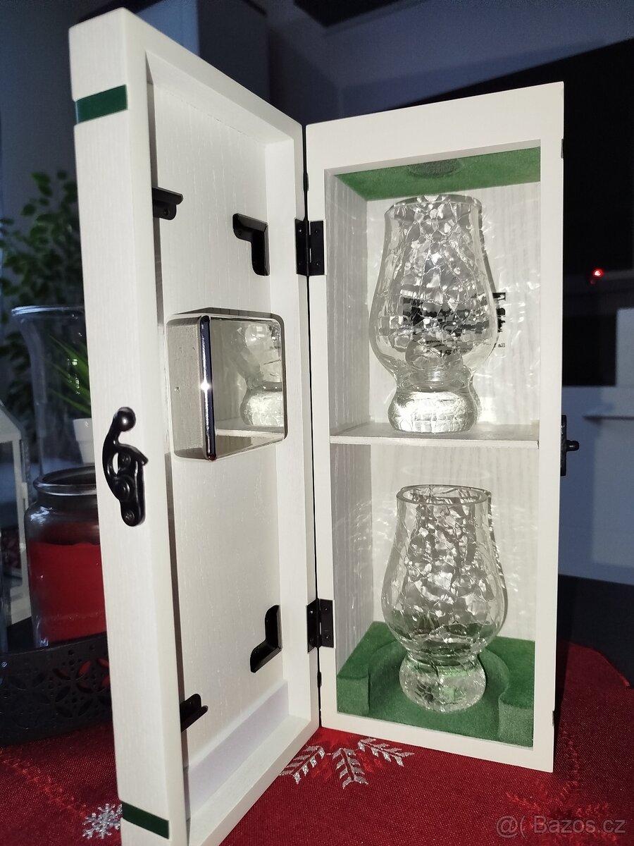 Laphroaig whisky hodiny - 3