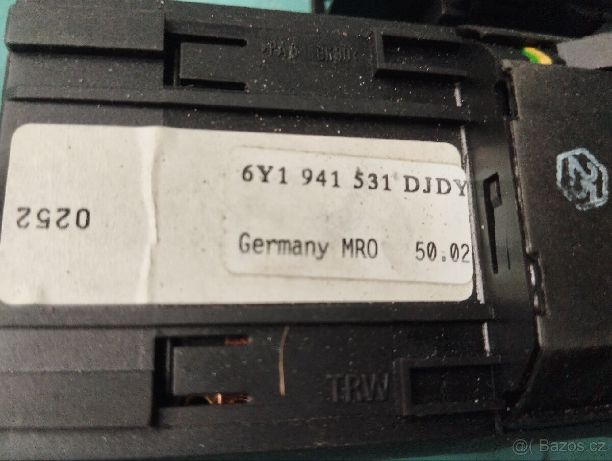 Fabia 1 vypínač na světla , originál - 3
