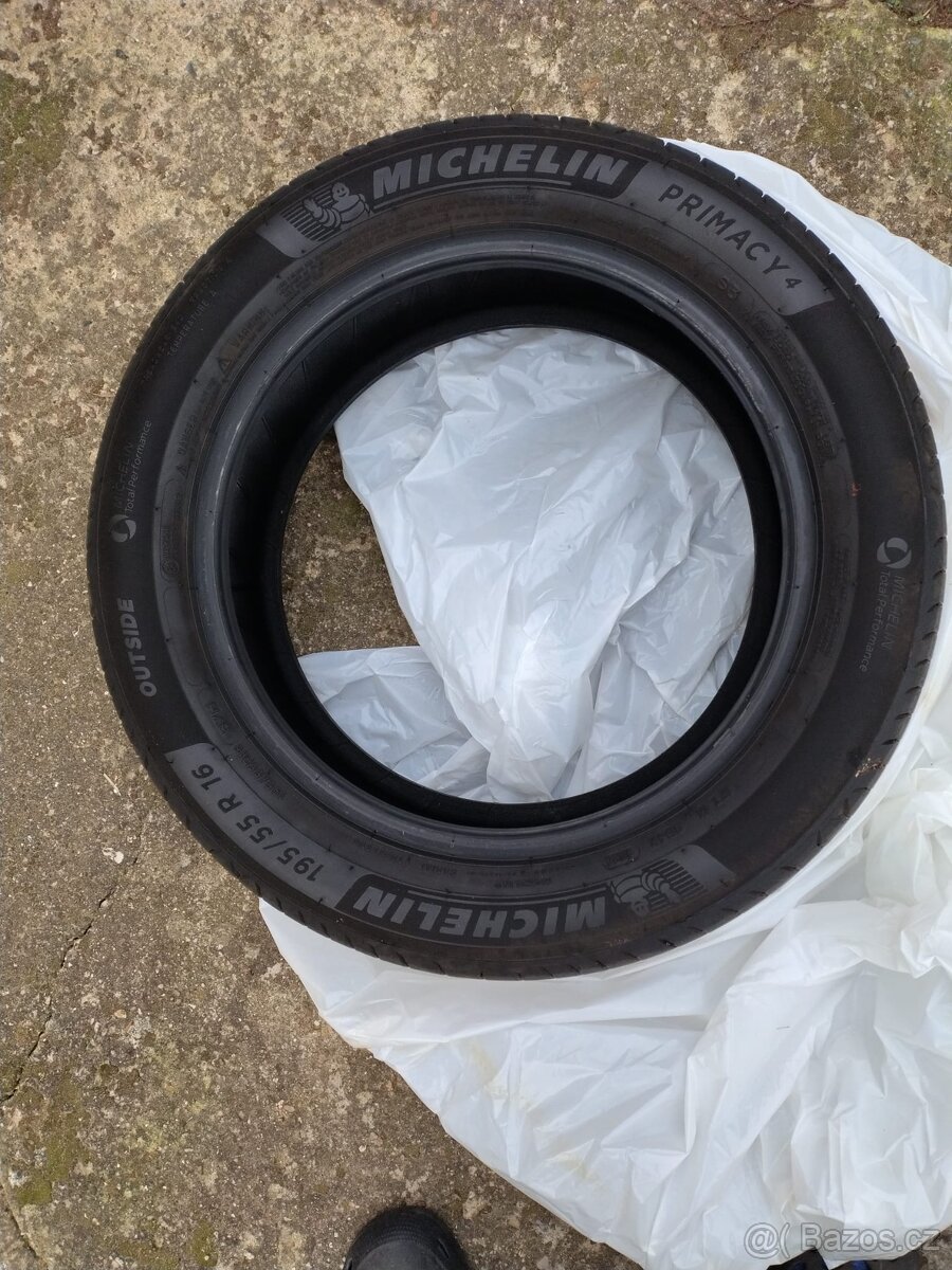 Prodám pneu MICHELIN - 3