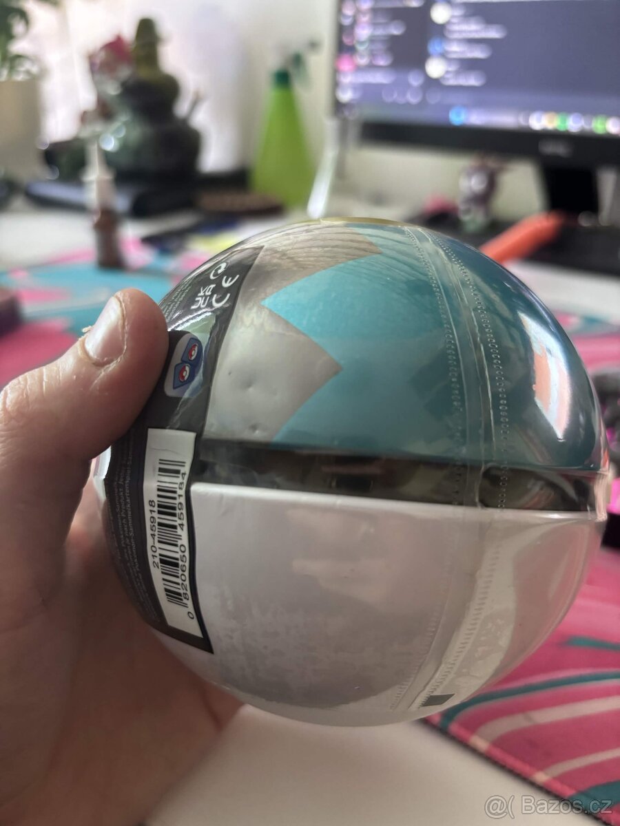 Pokemon Tiny Moon Ball + Zoroark - 3