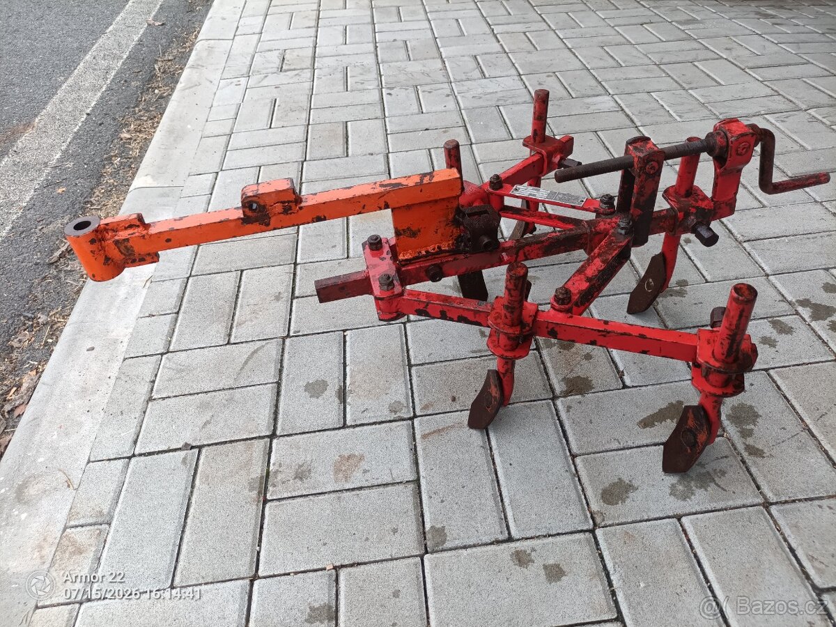 Prodám radličkový kypřič Vari Terra - 3