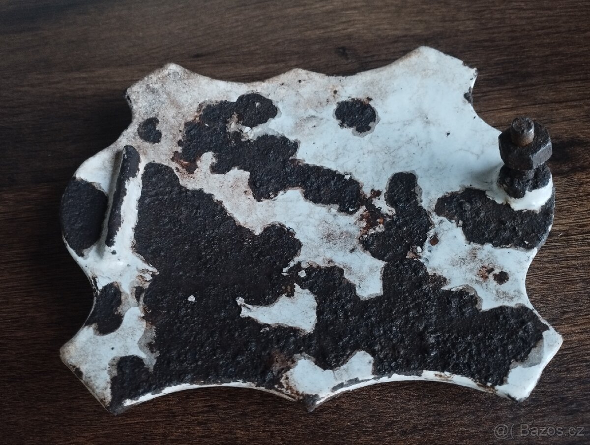 Starý litinový okrasný díl z kamen - 3