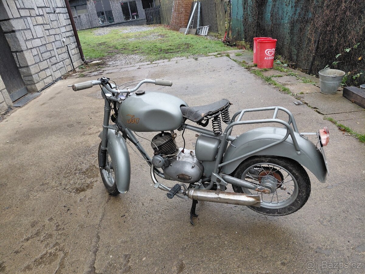 Iso Moto 125 dvoupíst - 3