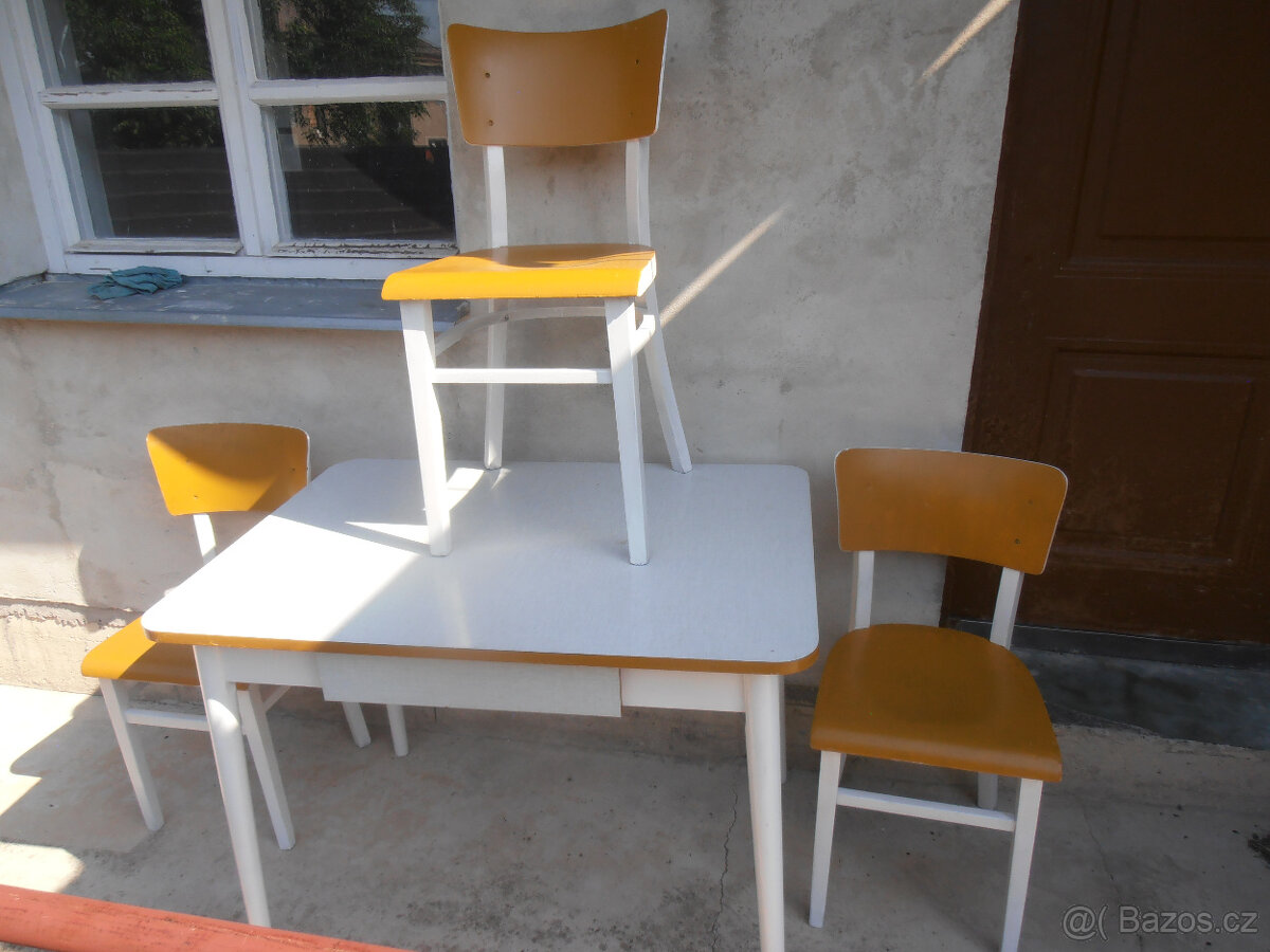 RETRO 3 ŽIDLE TON A STŮL - 3